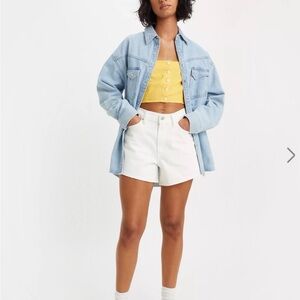 Levi’s 80s Mom Shorts High Rise A-Line White Snowing In LA Size 24